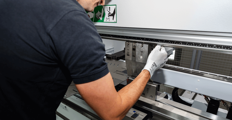 Trumpf invierte entre el 10% y el 20% de sus costes de producción para garantizar la seguridad de sus máquinas con la conformidad CE