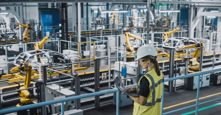 La producción de vehículos cae un 4,3% en 2025, con 2.274.026 unidades