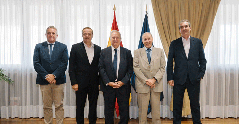 Confemetal pide a Jordi Hereu un mayor reconocimiento de la servindustria en la política industrial