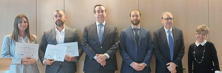 UNESID entrega a David Frómeta el II Premio Manuel Heredia por su tesis sobre la resistencia del acero utilizado en el sector automovilístico