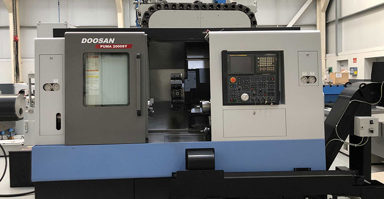 Torno CNC Doosan 2000 SY - Metalindustria